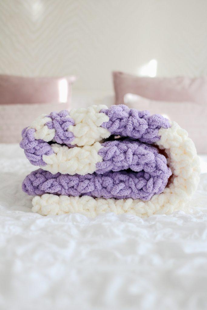 Purple and White Crochet Blanket - Easy crochet blanket for beginners.
