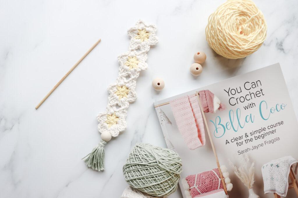spring crochet daisy bookmark