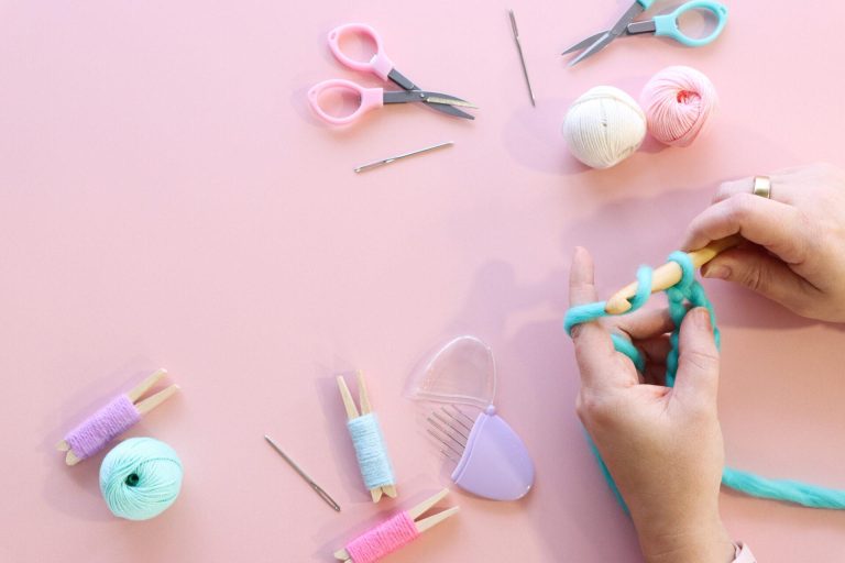Learn How to Crochet: My Handy Reference Guide