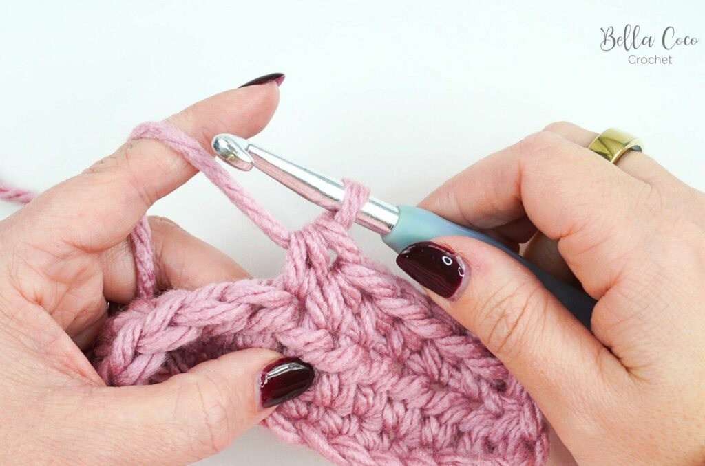 How to crochet for beginners - a complete guide
