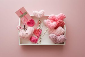 7 ways to use a crochet heart