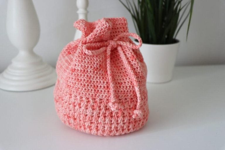 Learn How to Crochet a Drawstring Bag – FREE pattern