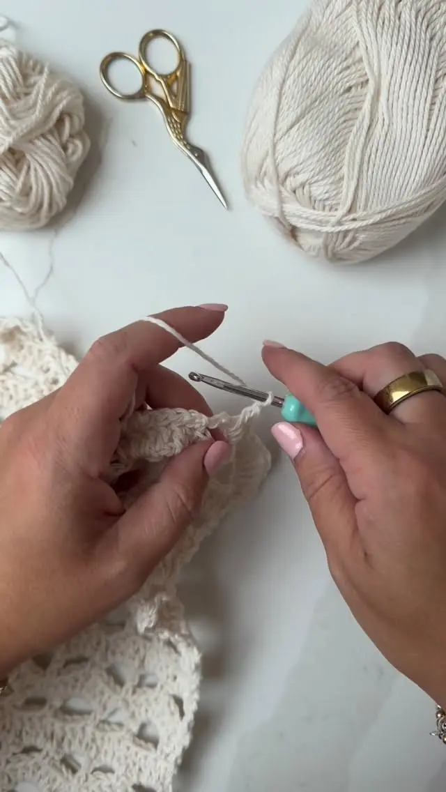 Lacy crochet stitches for Summer makes😍! 

Comment SHARMA to see the full collection of patterns made using this beautiful stitch! 

#summercrochet #crochetpattern